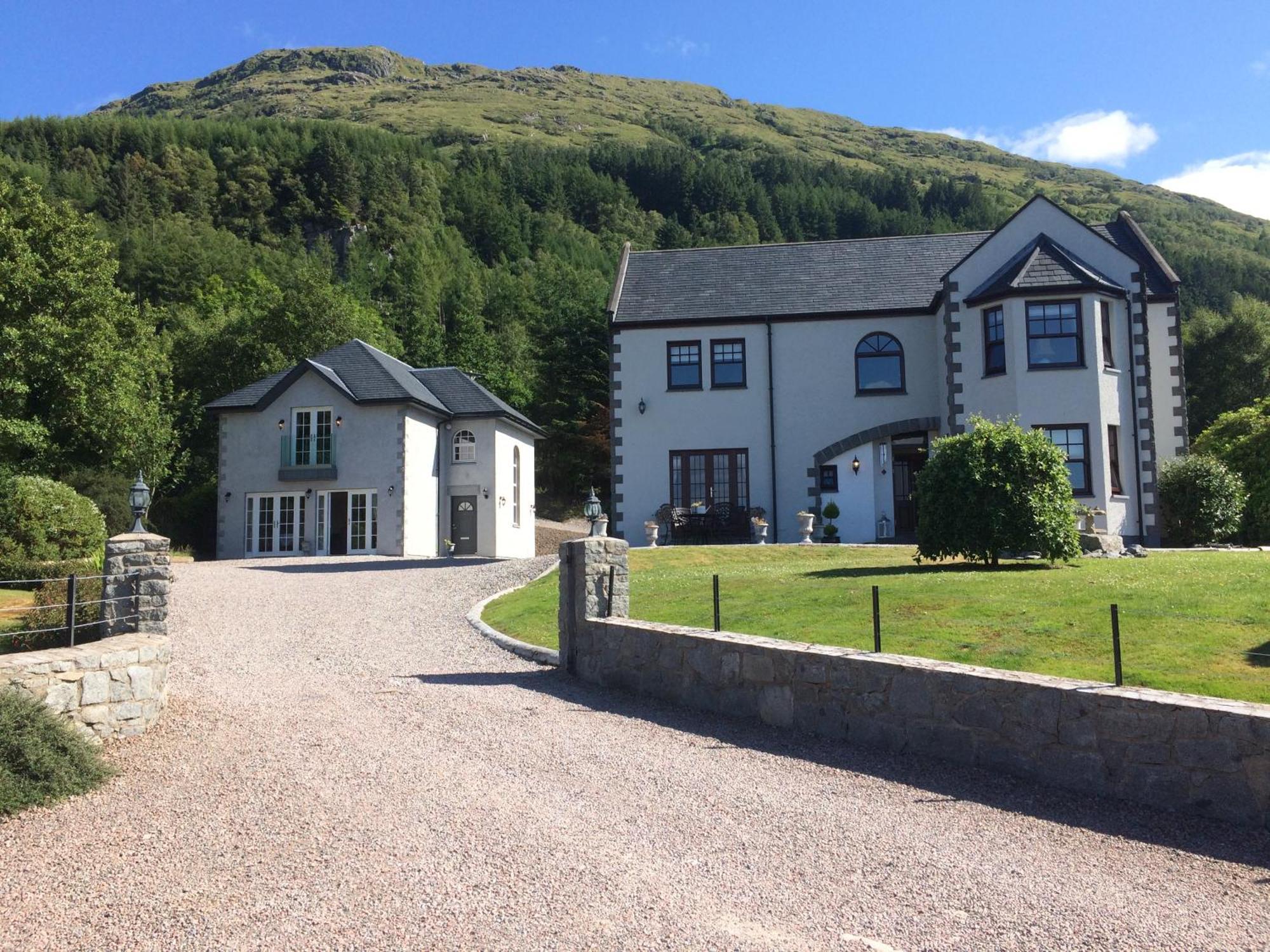 Outlander Glencoe At Creag An-T Sionnaich Strictly 2 Adults Only No Visitor Guests Are Permitted Apartment Exterior photo